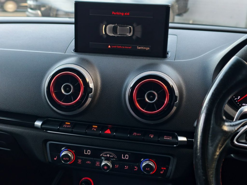 Used Audi RS3 2015 for sale - 76202522: Photo 21