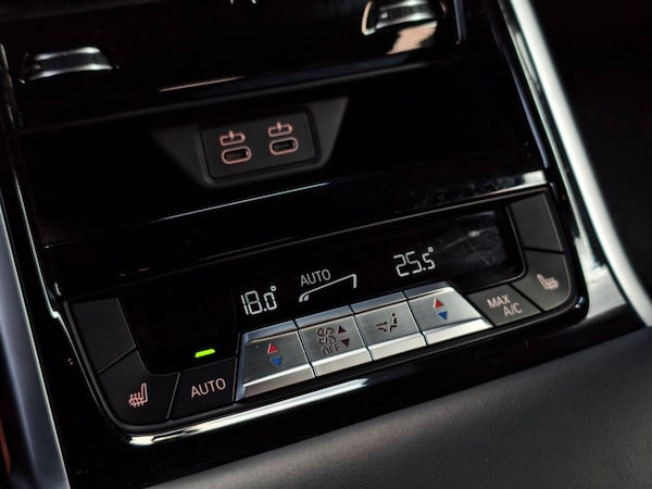 Used BMW M8 2020 for sale - 76202641: Photo 25