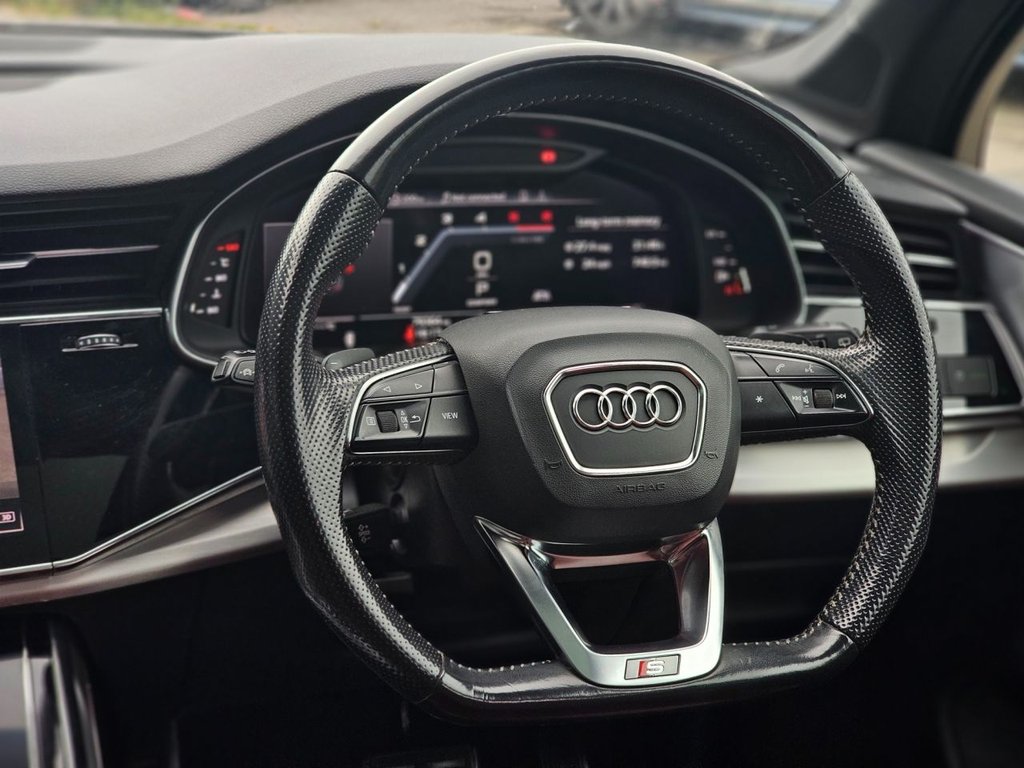 Used Audi Q7 2020 for sale - 76202649: Photo 32