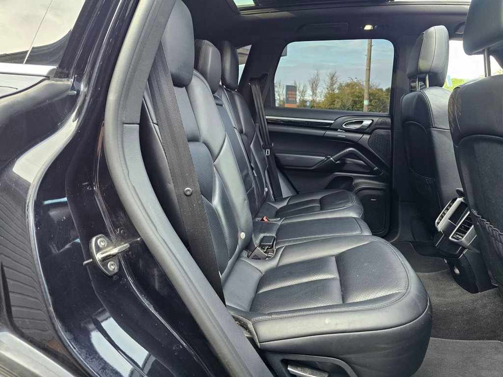 Used Porsche Cayenne 2016 for sale - 76783439: Photo 21