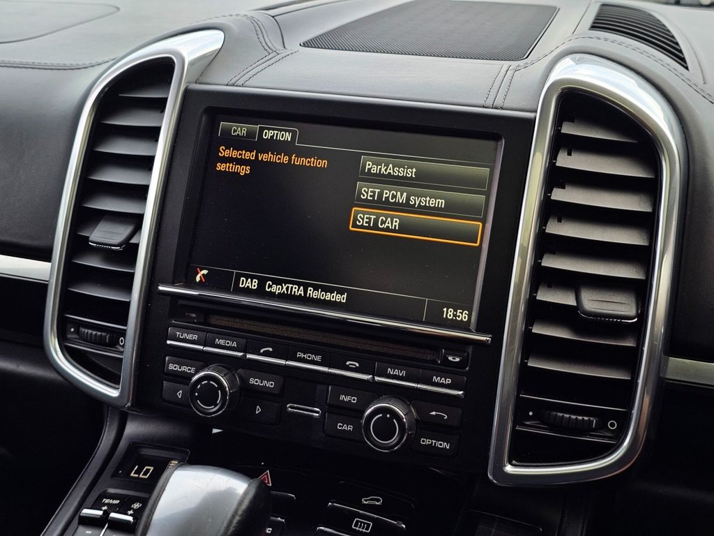 Used Porsche Cayenne 2016 for sale - 76783439: Photo 35