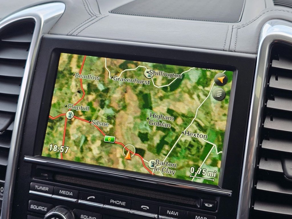 Used Porsche Cayenne 2016 for sale - 76783439: Photo 39