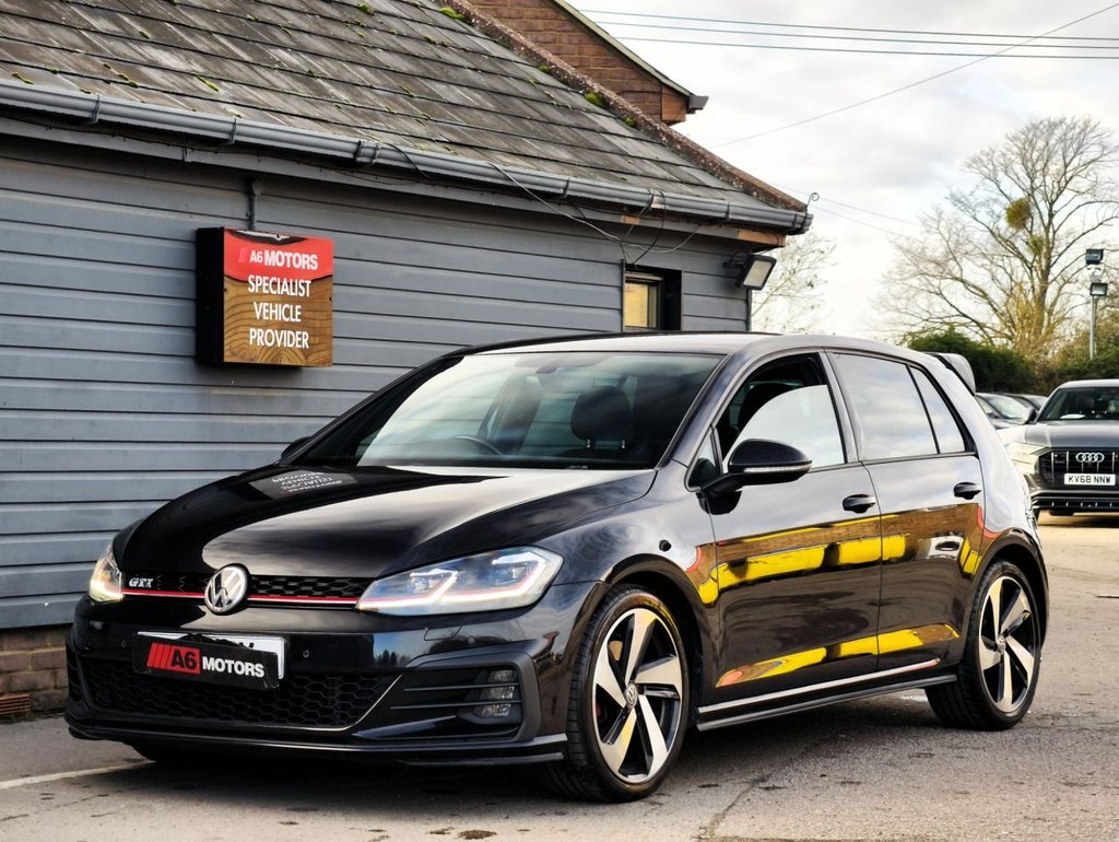 Used Volkswagen Golf 2018 for sale - 76623292: Photo 11