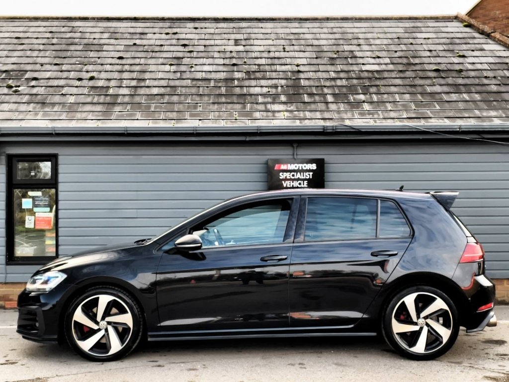 Used Volkswagen Golf 2018 for sale - 76623292: Photo 12