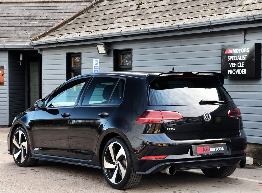 Used Volkswagen Golf 2018 for sale - 76623292: Photo 13