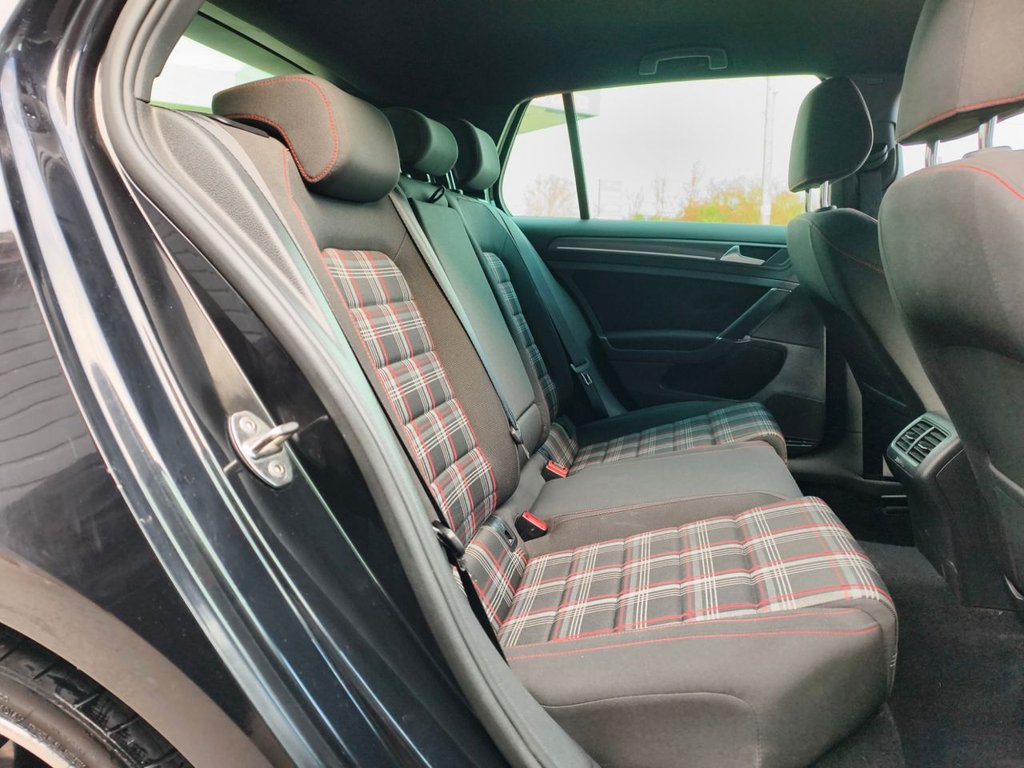 Used Volkswagen Golf 2018 for sale - 76623292: Photo 18