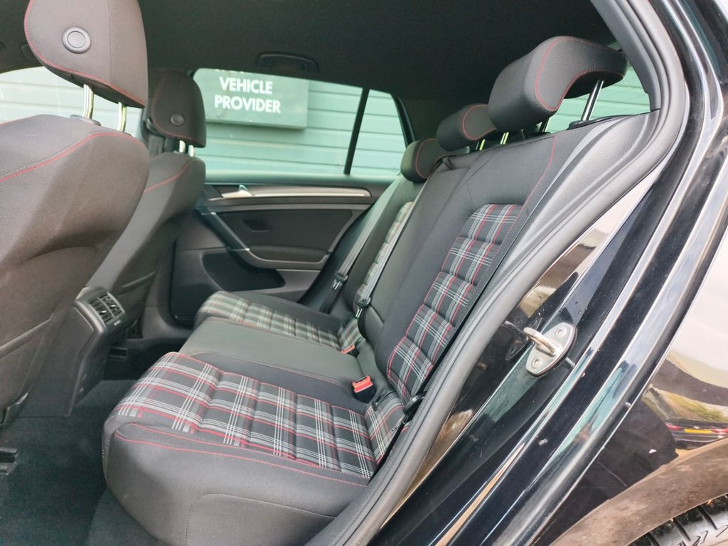 Used Volkswagen Golf 2018 for sale - 76623292: Photo 19
