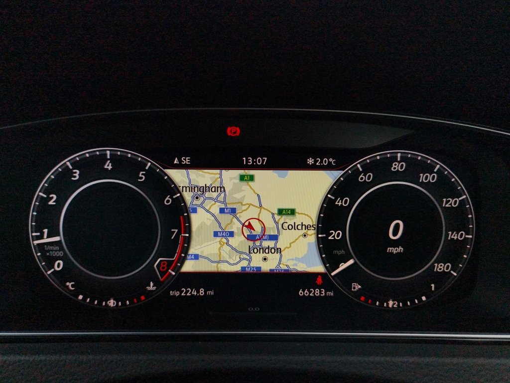 Used Volkswagen Golf 2018 for sale - 76623292: Photo 24