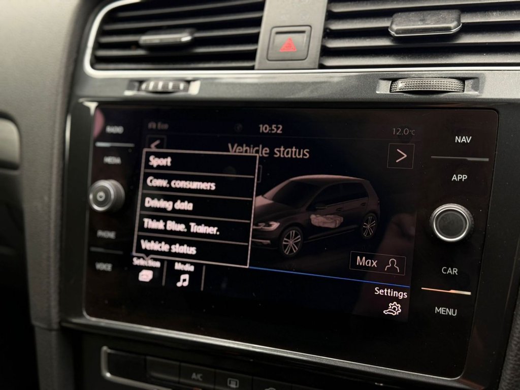 Used Volkswagen Golf 2018 for sale - 76210646: Photo 22