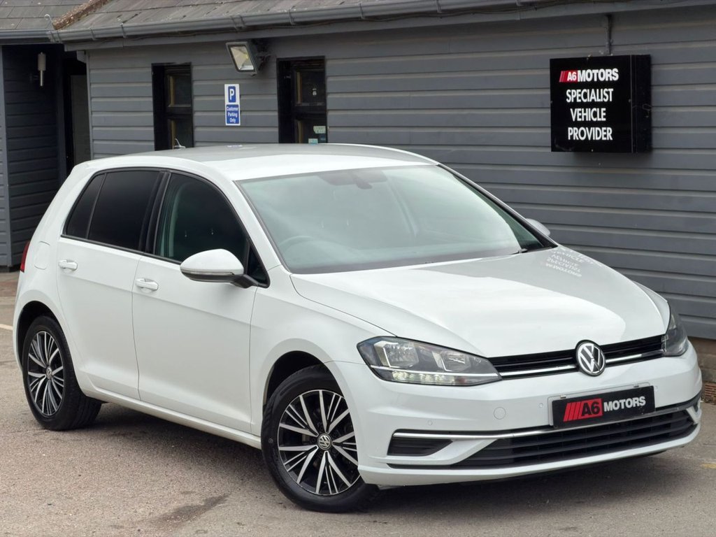 Used Volkswagen Golf 2018 for sale - 76210646: Photo 4