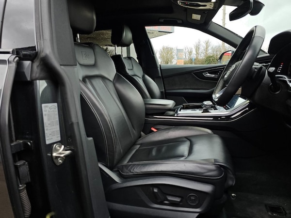 Used Audi Q8 2021 for sale - 76202846: Photo 32