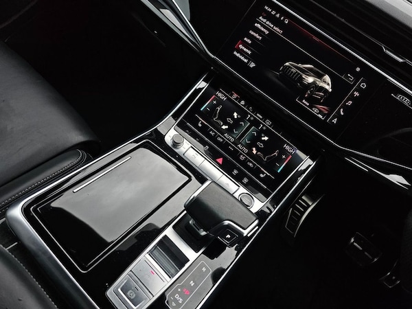 Used Audi Q8 2021 for sale - 76202846: Photo 46