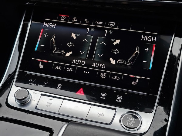 Used Audi Q8 2021 for sale - 76202846: Photo 48