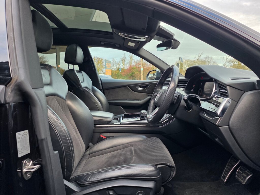 Used Audi Q8 2018 for sale - 76888587: Photo 31