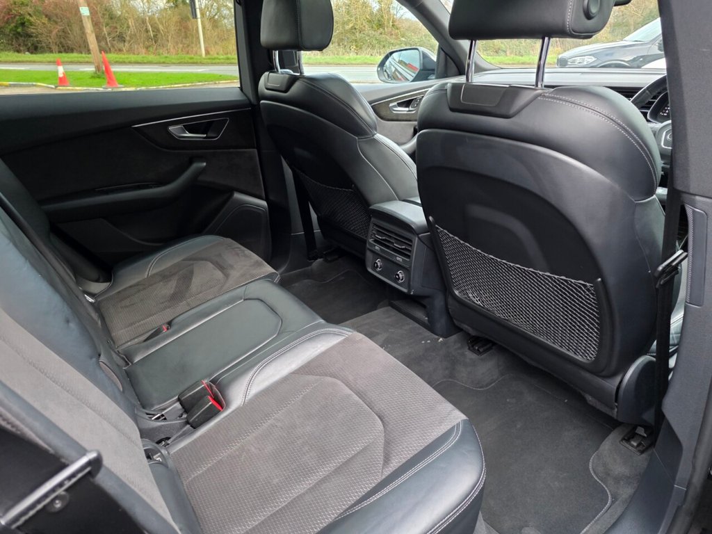 Used Audi Q8 2018 for sale - 76888587: Photo 35