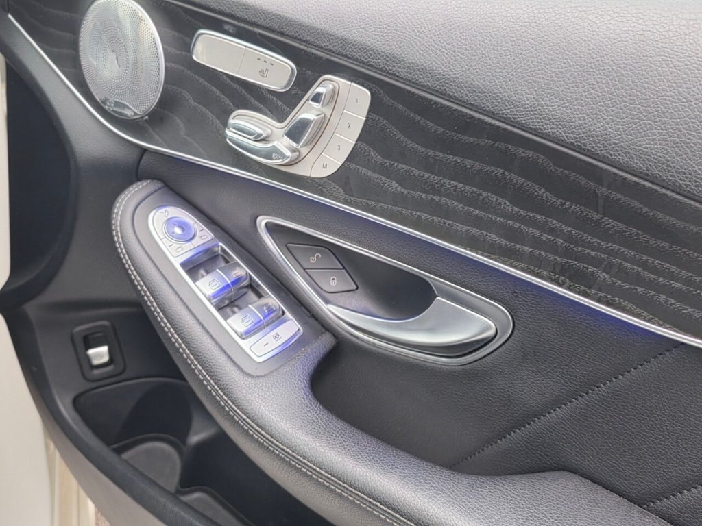 Used Mercedes-Benz C Class 2019 for sale - 76280263: Photo 21