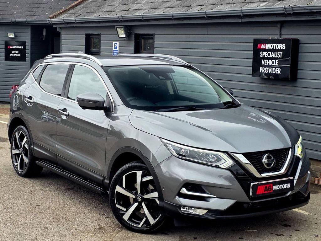 Used Nissan Qashqai 2018 for sale - 76338636: Photo 2