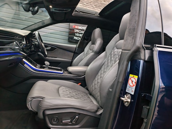 Used Audi Q8 2021 for sale - 76202610: Photo 30