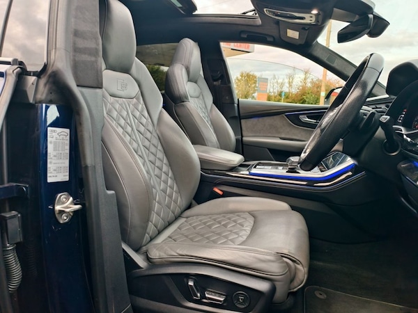 Used Audi Q8 2021 for sale - 76202610: Photo 31