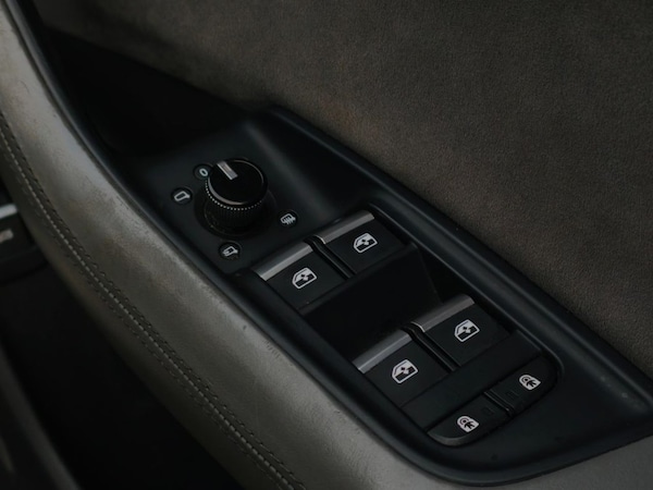 Used Audi Q8 2021 for sale - 76202610: Photo 35