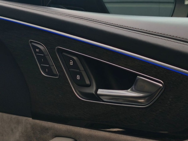 Used Audi Q8 2021 for sale - 76202610: Photo 36