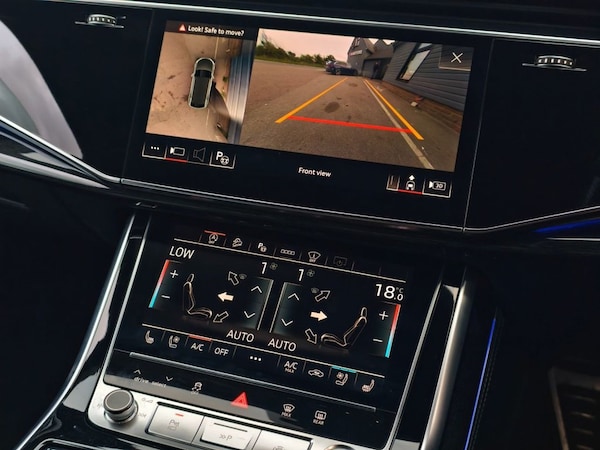 Used Audi Q8 2021 for sale - 76202610: Photo 45