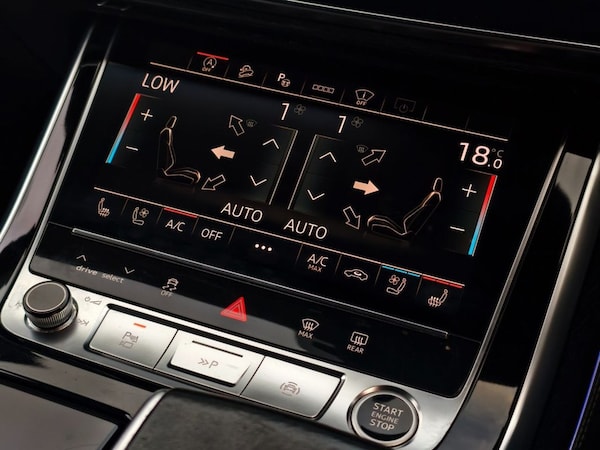 Used Audi Q8 2021 for sale - 76202610: Photo 46