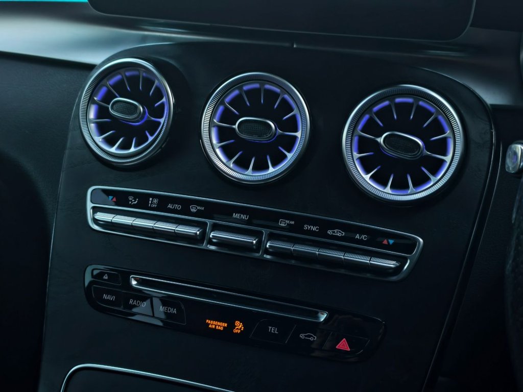 Used Mercedes-Benz GLC 2016 for sale - 77133673: Photo 29