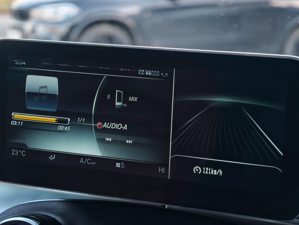 Used Mercedes-Benz GLC 2016 for sale - 77133673: Photo 35