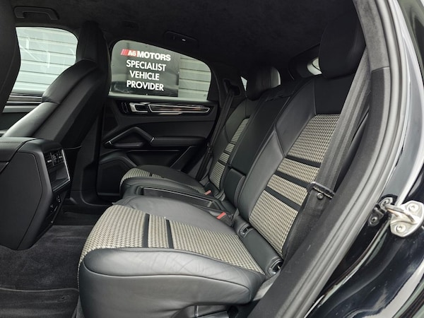 Used Porsche Cayenne 2019 for sale - 76202819: Photo 32