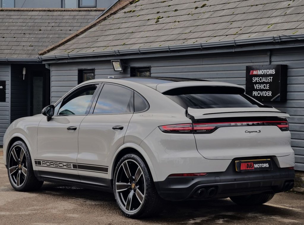 Used Porsche Cayenne 2019 for sale - 76536169: Photo 14