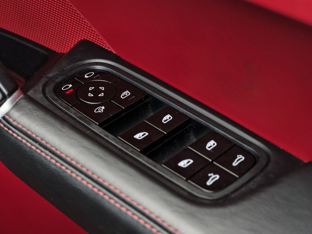 Used Porsche Cayenne 2019 for sale - 76536169: Photo 36