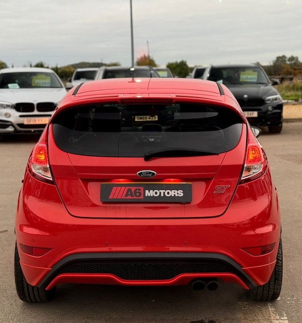 Used Ford Fiesta 2016 for sale - 76210621: Photo 5