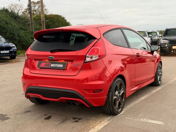 Used Ford Fiesta 2016 for sale - 76210621: Photo 6