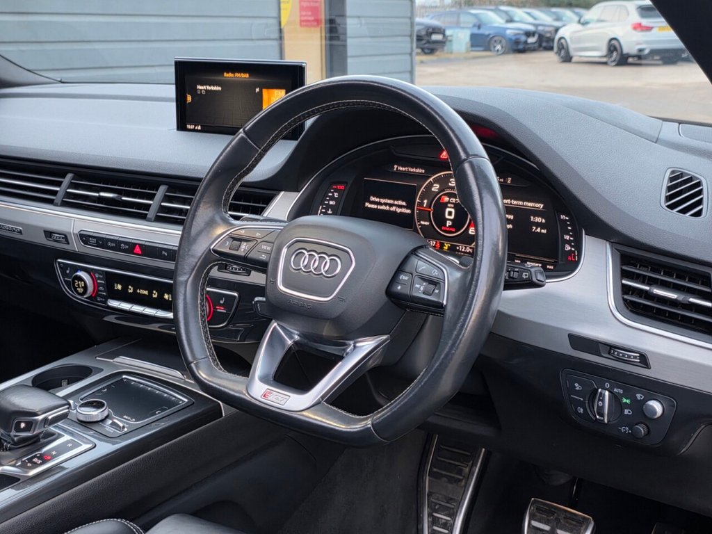 Used Audi SQ7 2018 for sale - 76954001: Photo 22