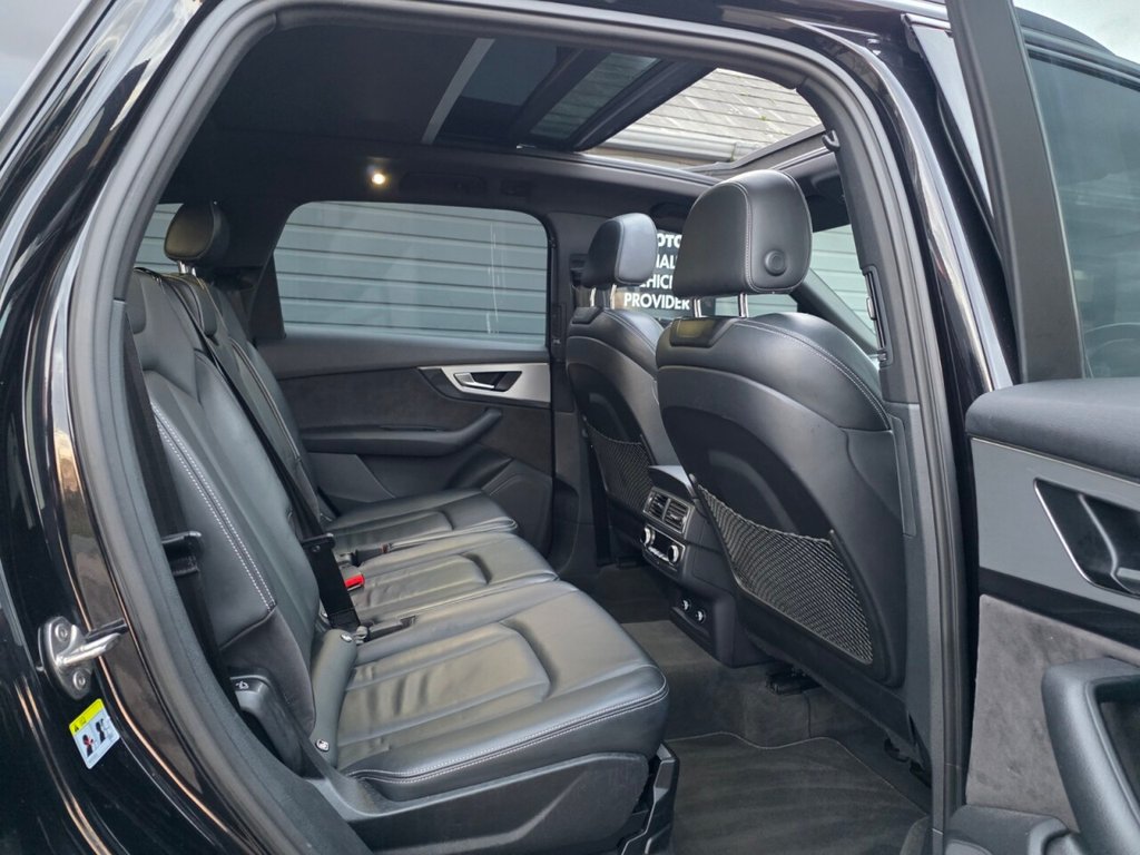 Used Audi SQ7 2018 for sale - 76954001: Photo 28