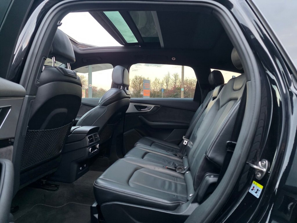 Used Audi SQ7 2018 for sale - 76954001: Photo 29