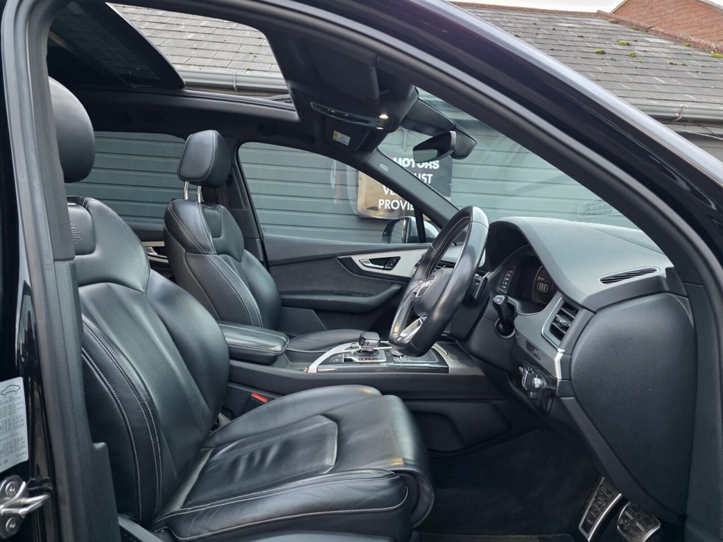 Used Audi SQ7 2018 for sale - 76954001: Photo 31