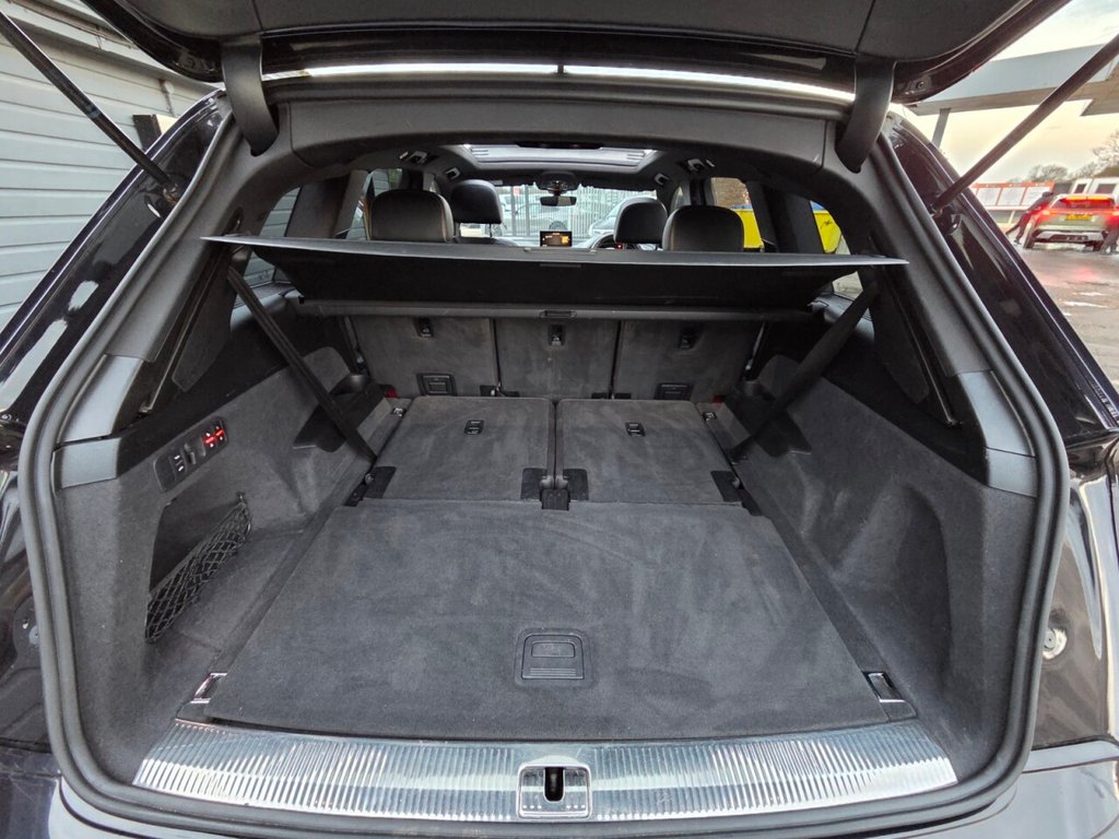 Used Audi SQ7 2018 for sale - 76954001: Photo 45