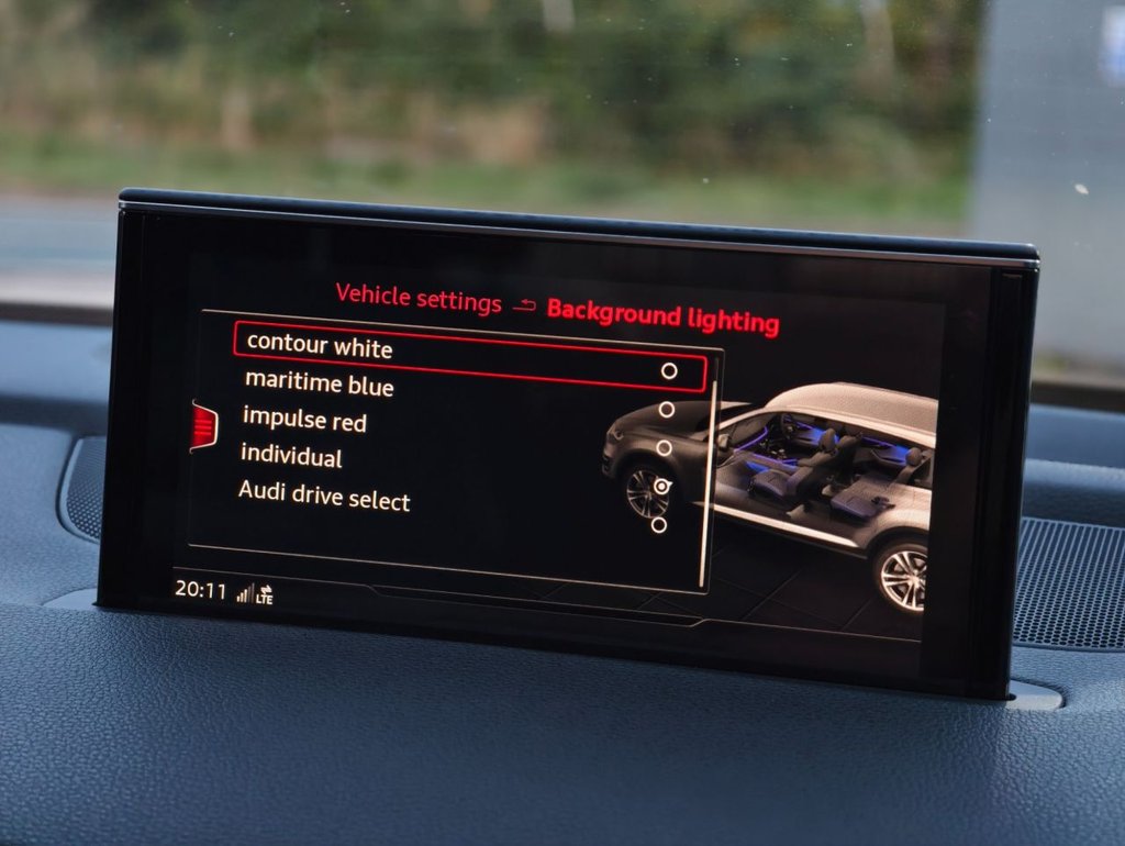 Used Audi Q7 2017 for sale - 76202510: Photo 44