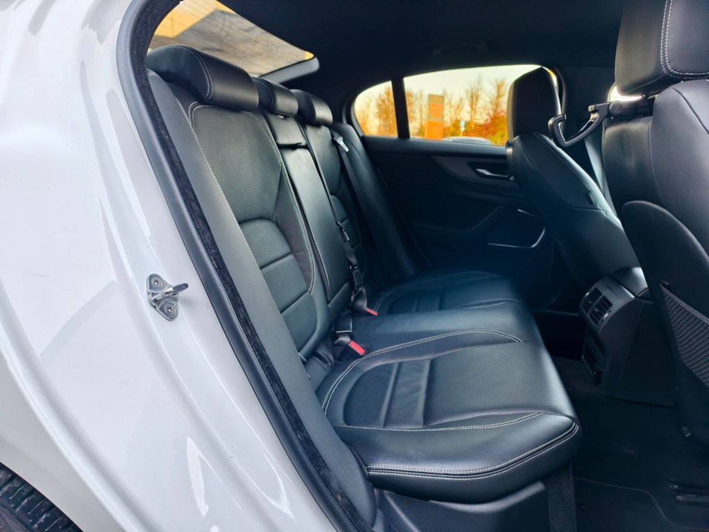 Used Jaguar XE 2021 for sale - 76962229: Photo 11