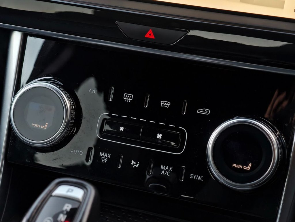 Used Jaguar XE 2021 for sale - 76962229: Photo 21