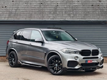 Used BMW X5 2017 for sale - 76202628: Photo