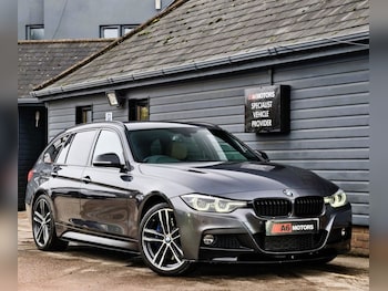 Used BMW 3 Series 2019 for sale - 77042580: Photo