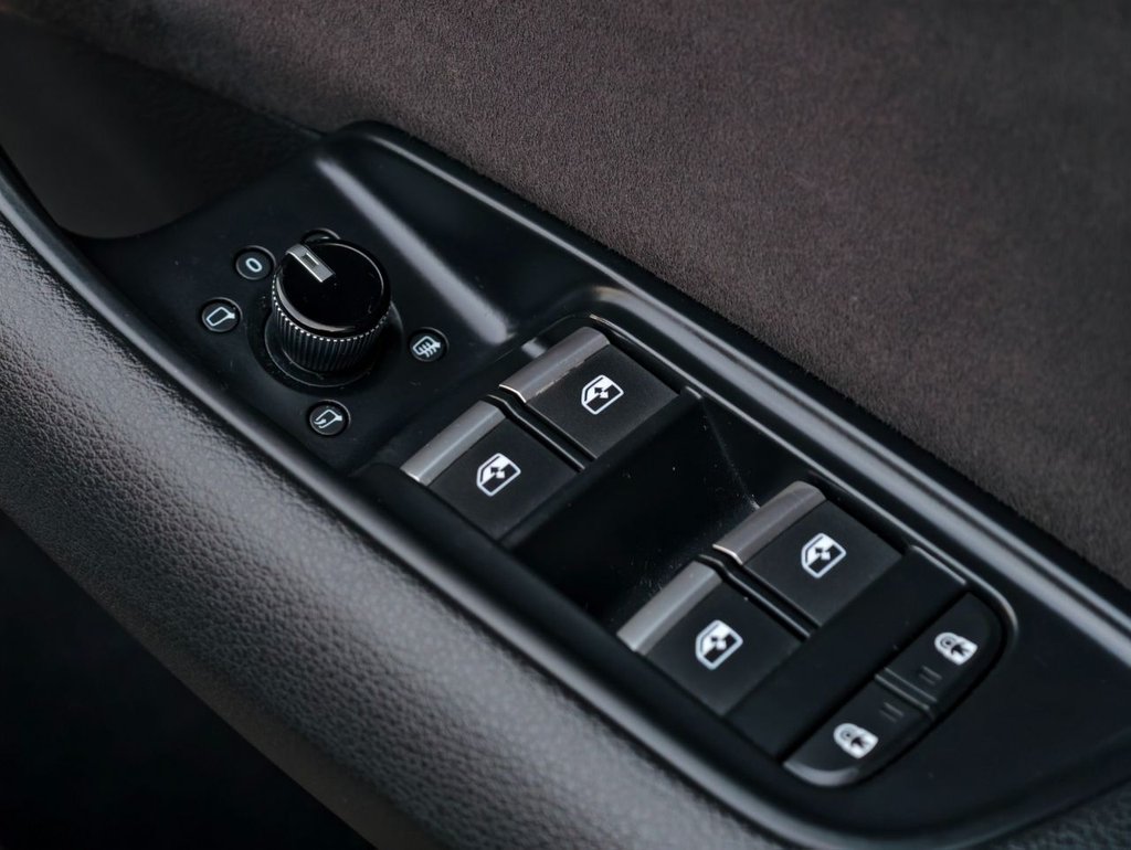 Used Audi Q8 2019 for sale - 76962446: Photo 30