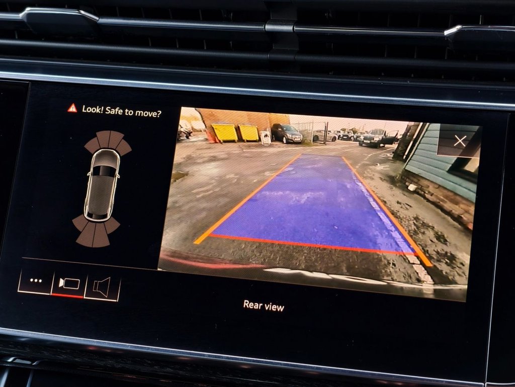 Used Audi Q8 2019 for sale - 76962446: Photo 38