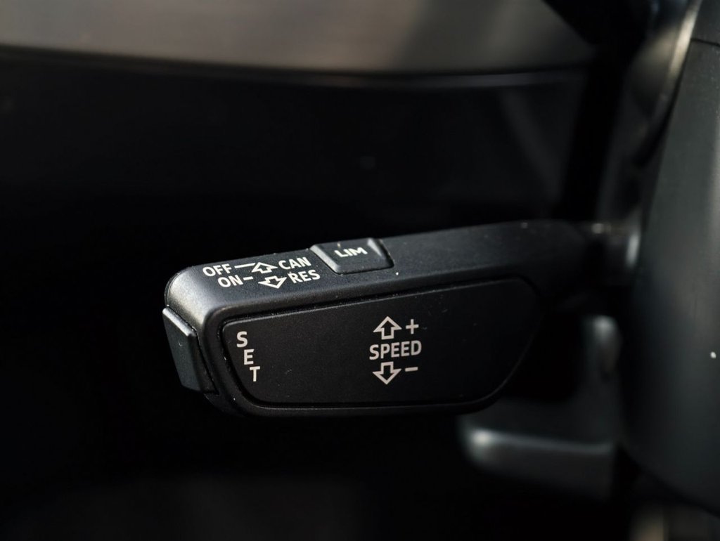 Used Audi SQ7 2017 for sale - 76202382: Photo 34