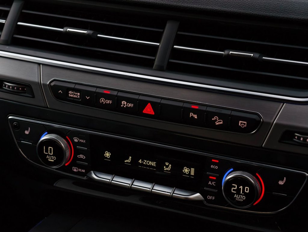 Used Audi SQ7 2017 for sale - 76202382: Photo 39