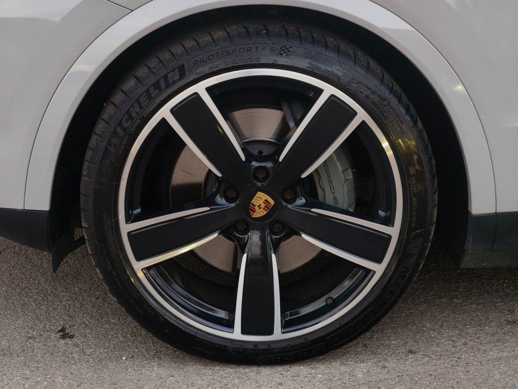 Used Porsche Cayenne 2020 for sale - 76202745: Photo 22