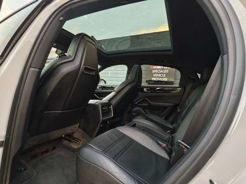 Used Porsche Cayenne 2020 for sale - 76202745: Photo 29